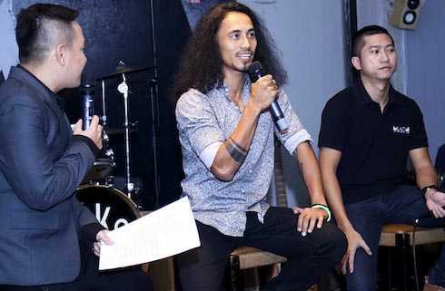 Phạm Anh Khoa bụi bặm vẫn nhí nhảnh