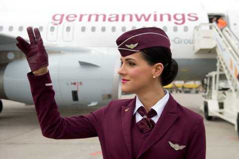 Vẻ đẹp rạng ngời của dàn tiếp viên hãng hàng không Germanwings