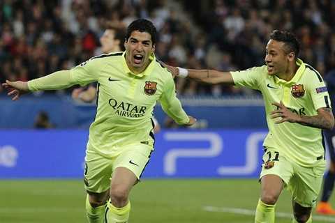 Suarez lập cú đúp, giúp Barca đặt 1 chân vào bán kết