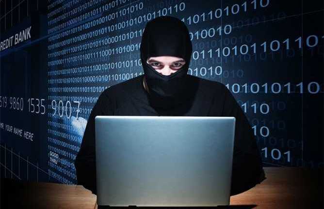 Trưởng nhóm chế tạo phi thuyền Việt vào không gian nói về nguy cơ hacker chiếm quyền điều khiển máy bay