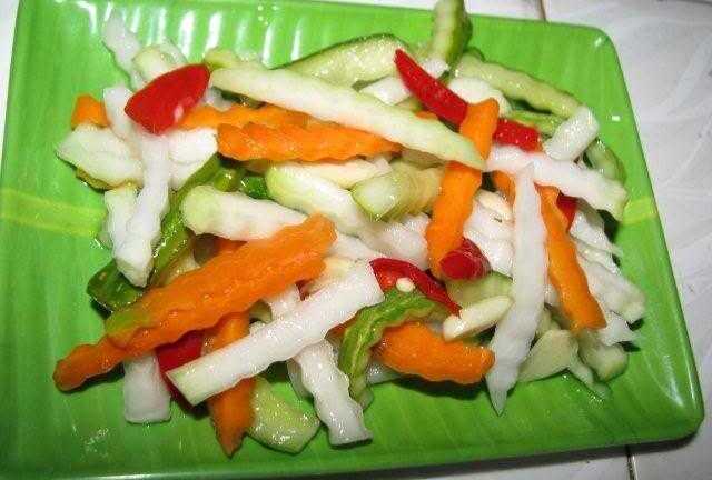 Cách làm dưa góp đu đủ cho cả nhà đổi vị