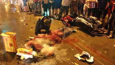 Xe khách cuống cuồng tháo chạy sau tai nạn chết người