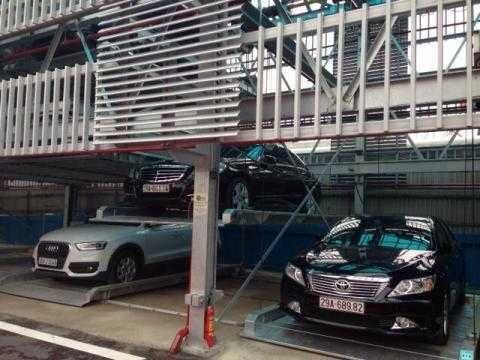 Vận hành giàn đỗ xe công cộng 4 tầng đầu tiên ở Hà Nội