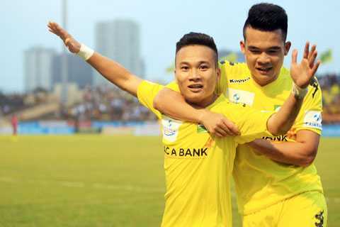 SLNA đứt mạch trận toàn thắng bởi đội cuối bảng Cần Thơ