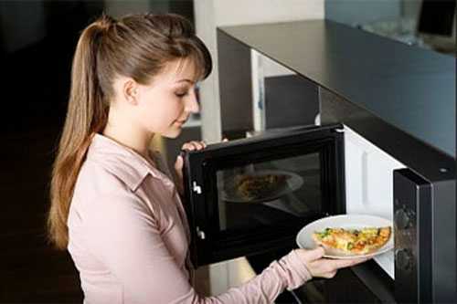 Mẹo hữu ích dành cho tất cả mọi người từ lò vi sóng