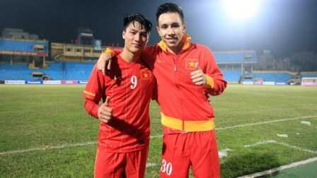 HLV Miura luôn biết cách gây sốc