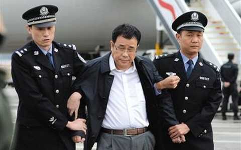 Trung Quốc truy quét nhiều quan tham trốn ra nước ngoài