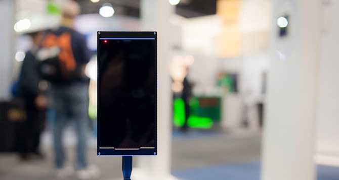 Những phát ngôn sốc về 'điện thoại đẹp hơn iPhone'