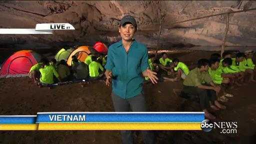 Xem lại những cảnh quay trực tiếp về hang Sơn Đoòng trên truyền hình Mỹ