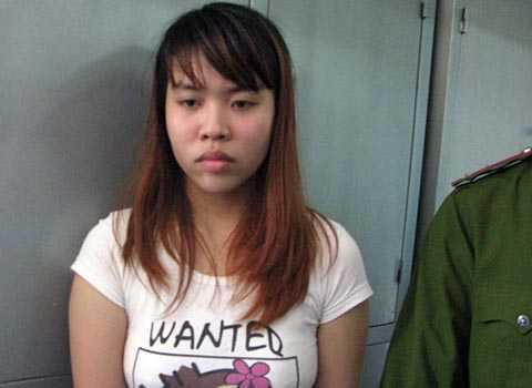 Cuộc sống buông thả của thiếu nữ giết người tình của mẹ