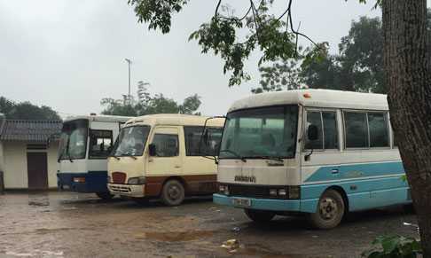 Phát hiện hàng loạt 'quan tài bay' chuyên đưa đón học sinh