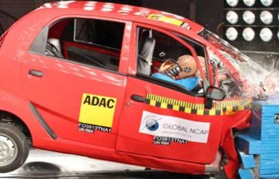 Ô tô siêu rẻ và nỗi lo xe 'bán rẻ mạng người'