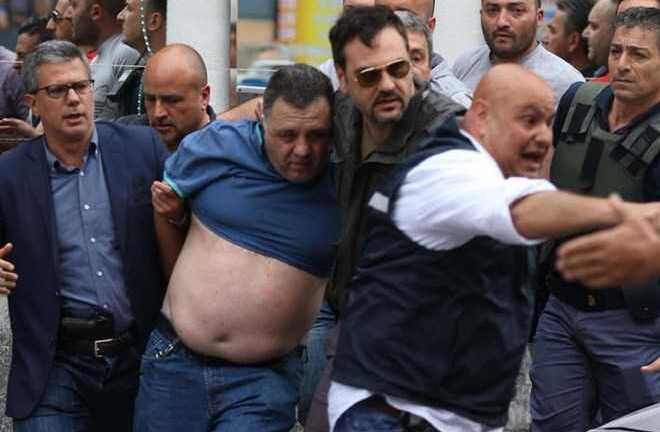 10 người thương vong trong vụ xả súng chỉ vì cái dây phơi