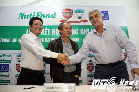 Điều chưa biết về học viện Nutifood HAGL Arsenal JMG