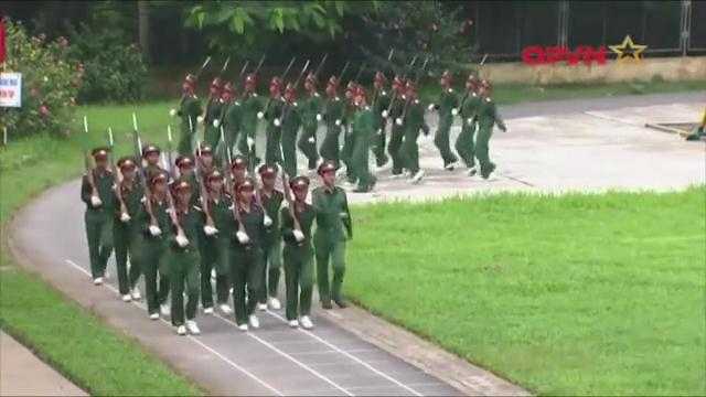 Clip: Quá trình rèn luyện tiêu binh gác Lăng Chủ tịch Hồ Chí Minh