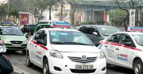 Cước taxi sắp đồng loạt tăng