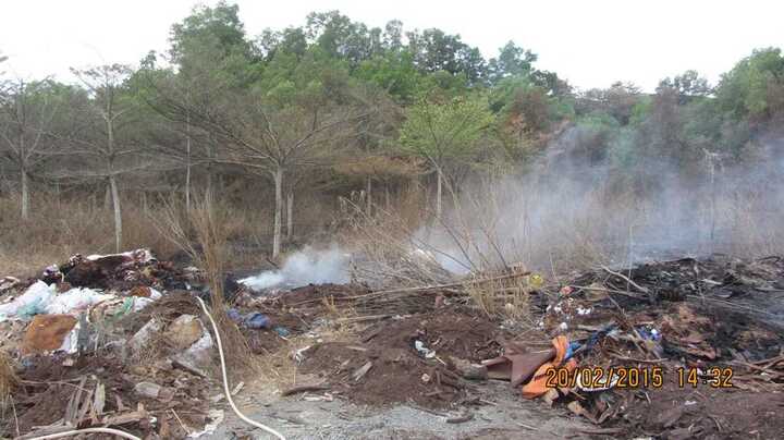 Vật 'lạ' phát nổ, 3 người tử vong tại chỗ