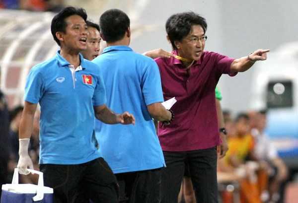 Việt Nam thua tâm phục Thái Lan: Khi khó chẳng ló cái khôn