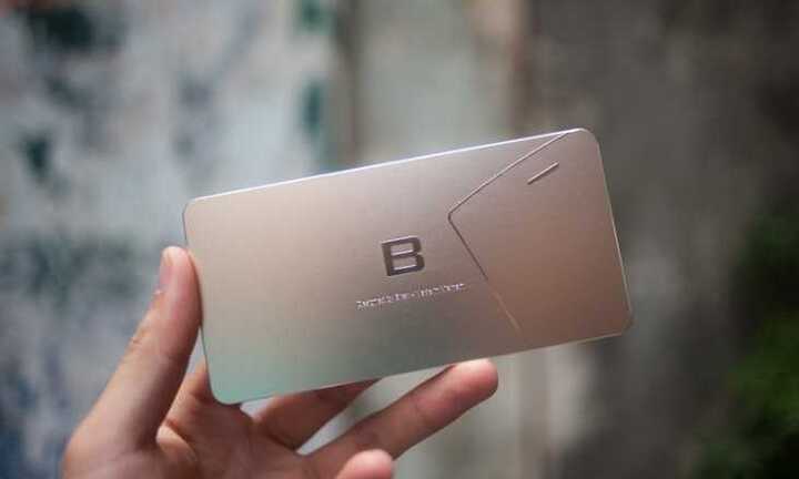 'Bom tấn' Bphone - những điều gì đáng chờ đợi?