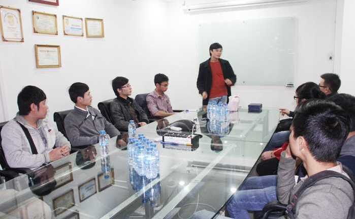 Con đường thành công của 3 tài năng trẻ công nghệ Việt Nam