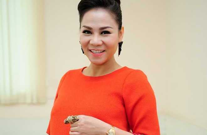 Thu Minh sinh con trai đầu lòng nặng hơn 4 kg