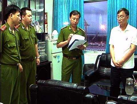 Nguyên TGĐ Cảng Quảng Ninh và thuộc hạ ‘ăn’ 18 tỷ đồng của công nhân