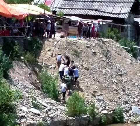 Người phụ nữ vượt 200 km, cắt cổ 'tình địch' đến chết