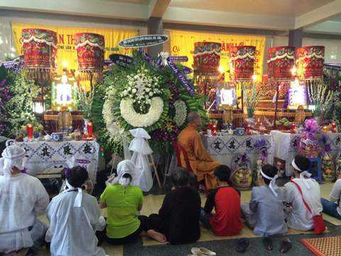 Tai nạn thảm khốc 5 người chết: Gia đình nạn nhân lại không muốn bãi nại cho tài xế