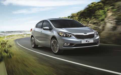 Tỷ giá tăng, cắt bớt ưu đãi giá xe ô tô