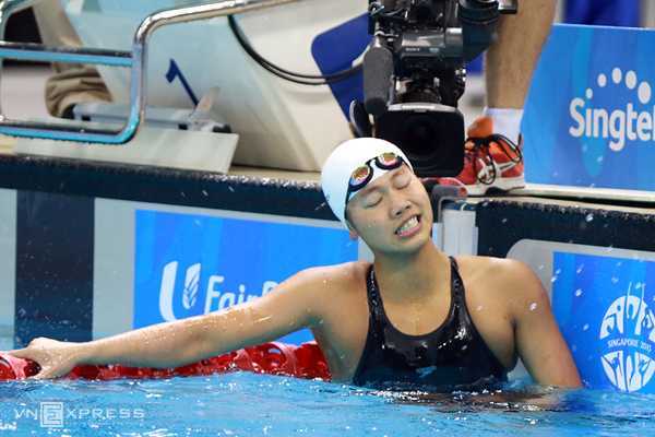 Clip: Ánh Viên đoạt HCV thứ 6, phá kỷ lục SEA Games thứ 7