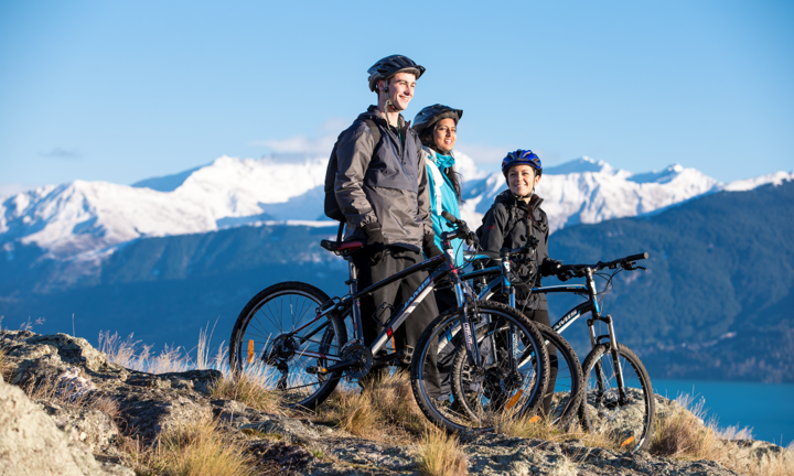 Khám phá chân trời mới, con người mới với cuộc thi viết luận 'Think New: Think New Zealand'