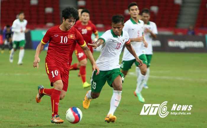 Clip: Công Phượng solo như Messi qua 3 cầu thủ Indonesia