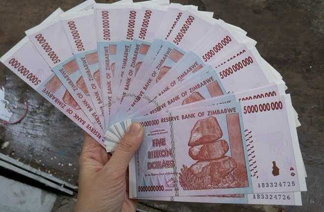 Đôla Zimbabwe ở Việt Nam: 100.000 tỷ đổi 500.000 đồng