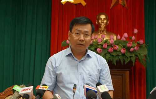 Cây xanh trồng còn nguyên bọc bầu: Đơn vị nào chịu trách nhiệm?