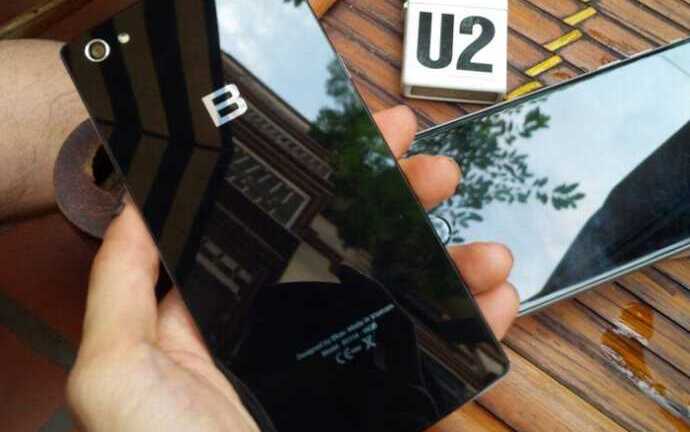 Clip đập hộp Bphone