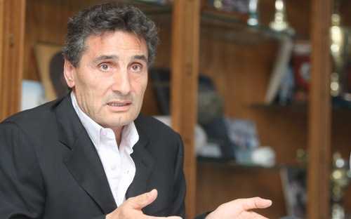 Từ đáy xã hội trở thành ông chủ đế chế sở hữu 170 công ty con