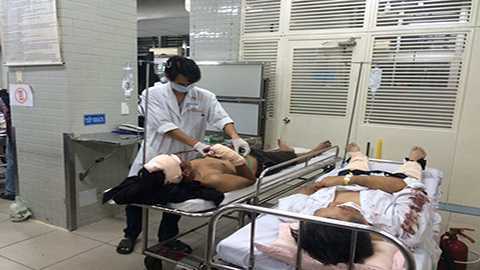 Nạn nhân hoảng sợ kể lại vụ tai nạn trên cao tốc hiện đại nhất Việt Nam