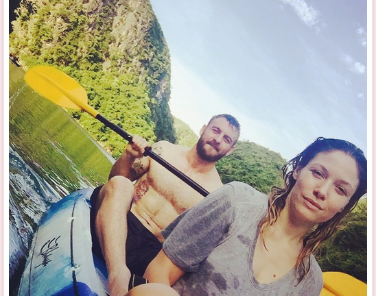 Nhà vô địch thế giới nghỉ mát tại Hạ Long