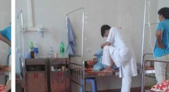 Từ chuyện bác sỹ giẫm chân phải từ chức: 'Hội chứng bầy đàn' thắng thế tuyệt đối