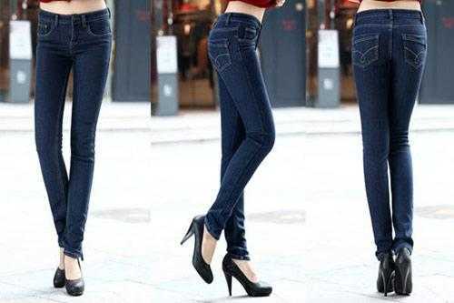 Mặc quần jeans quá bó, một phụ nữ bị tê liệt
