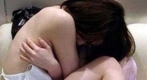 Thiếu nữ bị bạn Zalo cưỡng hiếp khi lên Hà Nội chơi