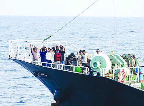 Cảnh sát biển Việt Nam chạm trán cướp biển