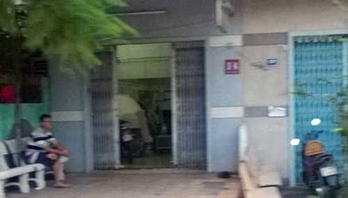 Mắc bệnh trầm cảm, con chủ shop quần áo treo cổ tự tử