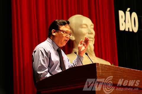 Phó Chủ tịch Quốc hội: 'Không phải lúc nào cũng hô hào đánh nhau'