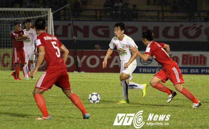 Cựu trung vệ Mạnh Dũng: Bầu Đức đánh giá lứa Công Phượng quá cao