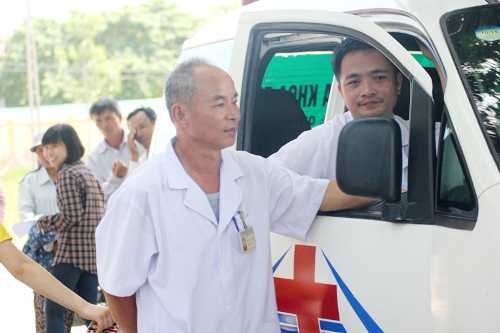 Đang làm bài thi, thí sinh phải đi cấp cứu mổ ruột thừa