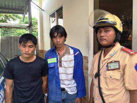 CSGT dùng mô tô đặc chủng truy đuổi trộm như phim hành động