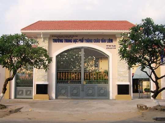 Vẻ đẹp của ngôi trường 98 năm tuổi sắp bị đập bỏ