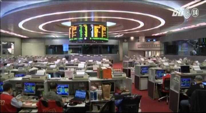 Toàn cảnh 'vỡ bong bóng' chứng khoán ở Trung Quốc