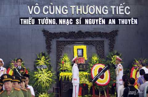 Điếu văn xúc động ở lễ tang nhạc sĩ An Thuyên: 